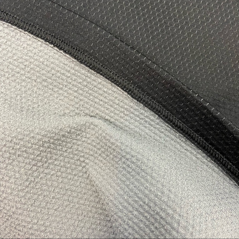Under Armour Boys Compression Cold Gear Top YM - Picture 6 of 8